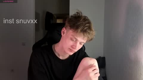 louie_evans online show from May 2026 04:14:01 PM