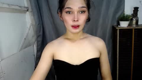 Snapshot of louilalicious chatting on September 2025 04:34:02 AM louilalicious online show from September 2025 04:34:02 AM