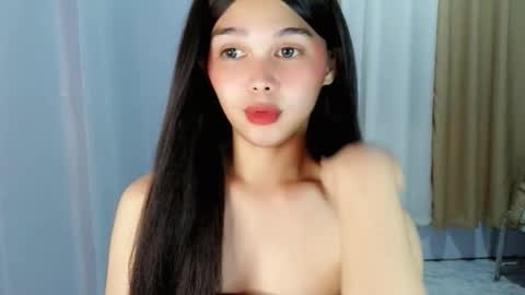 louilalicious online show from January 2026 03:17:02 PM