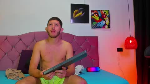 OF louis bcasta1 online show from February 2025 11:02:01 AM