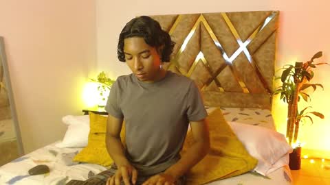 Snapshot of louis_hardstar chatting on January 2025 08:15:02 PM Louis Valdz online show from January 2025 08:15:02 PM