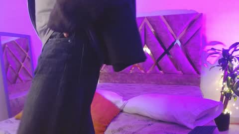 Snapshot of louis_hardstar chatting on January 2025 12:24:02 PM Louis Valdz online show from January 2025 12:24:02 PM