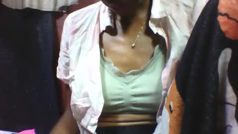 Snapshot of lovaelisa chatting on October 2025 03:48:02 AM lovaelisa online show from October 2025 03:48:02 AM