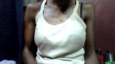 Snapshot of lovaelisa chatting on October 2025 05:41:02 AM lovaelisa online show from October 2025 05:41:02 AM