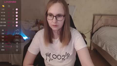 Snapshot of love_agatha chatting on October 2025 05:06:02 AM Agatha online show from October 2025 05:06:02 AM
