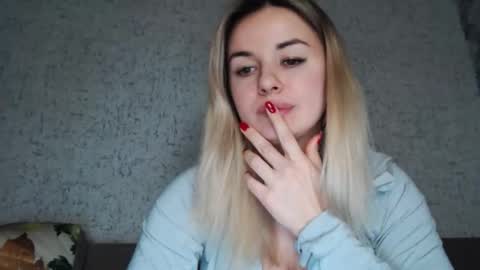 Megane online show from February 2026 09:15:02 PM