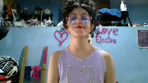 Snapshot of love_electra chatting on October 2025 02:35:02 PM love_electra online show from October 2025 02:35:02 PM