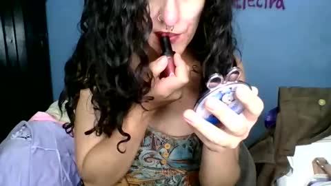 Snapshot of love_electra chatting on March 2026 12:17:01 AM love_electra online show from March 2026 12:17:01 AM