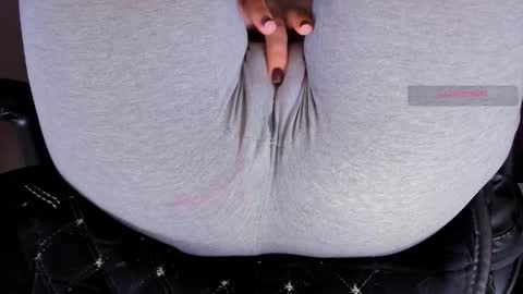 Kira online show from September 2025 12:38:02 PM