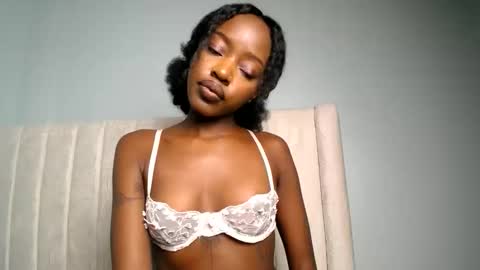 Miah online show from September 2025 04:23:02 PM