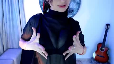 Melisa Emily online show from January 2026 01:10:02 AM