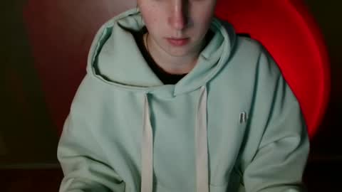 Snapshot of love_vivian chatting on January 2026 12:18:01 PM Vivian online show from January 2026 12:18:01 PM