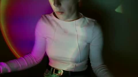 Vivian online show from February 2026 11:00:01 AM