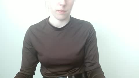 Vivian online show from March 2026 12:11:01 PM