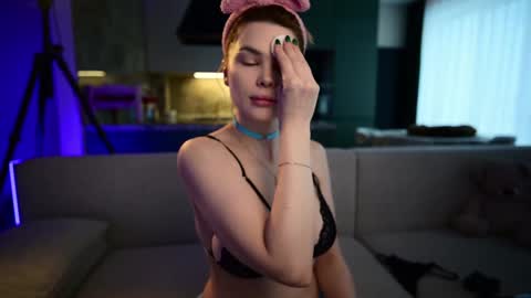 love you to123 online show from February 2026 06:53:01 AM