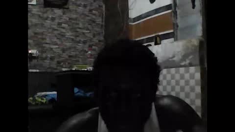 lovebirds684255 online show from April 2026 12:16:01 AM