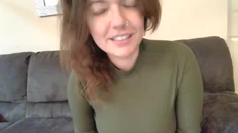 Connie Rae online show from November 2025 11:51:02 AM