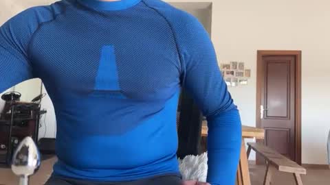 Loveisperfect online show from January 2026 12:40:02 PM