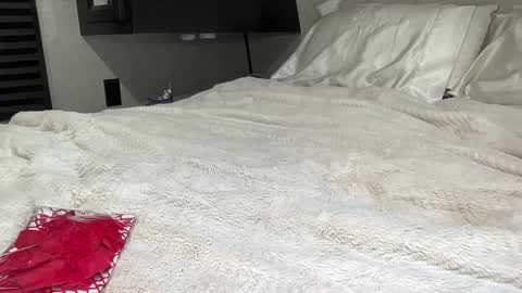 Snapshot of loveivyy chatting on January 2025 05:44:01 PM just Ivy D online show from January 2025 05:44:01 PM