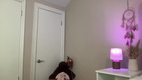 Snapshot of loveivyy chatting on February 2025 07:35:01 PM just Ivy D online show from February 2025 07:35:01 PM