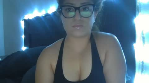 Snapshot of lovelife619760 chatting on December 2024 07:49:02 AM Doll 4 you online show from December 2024 07:49:02 AM