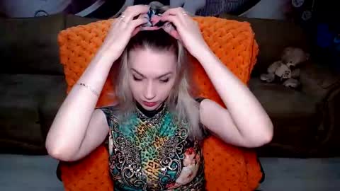 private open online show from February 2025 02:32:02 PM