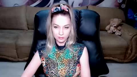 private open online show from March 2025 04:18:01 PM