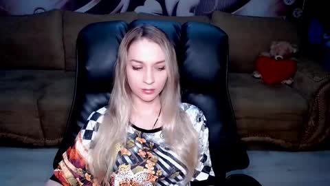 private open online show from October 2025 03:21:01 PM