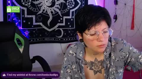 Alex  Violet online show from October 2025 07:58:02 PM