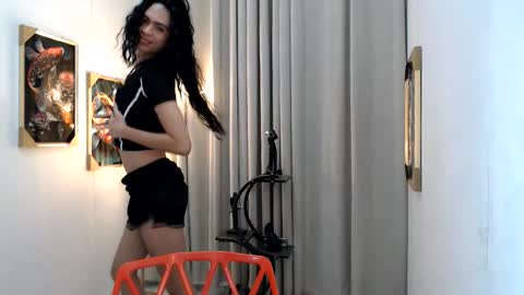 alwina online show from May 2026 08:01:01 AM