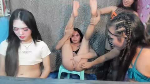 alexa alice jane daisy online show from February 2025 02:32:01 PM