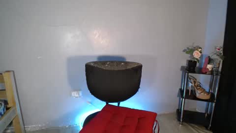 BELLA online show from April 2026 02:58:01 PM