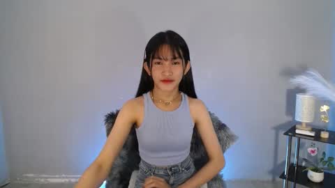 BELLA online show from May 2026 08:58:02 PM