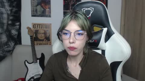 Cassie online show from January 2025 01:22:02 AM