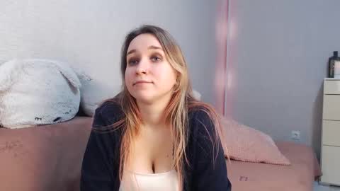 Lovely Hayley online show from January 2026 10:41:02 PM