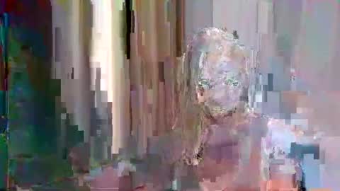 lovely_krizzy online show from November 2025 10:59:01 AM