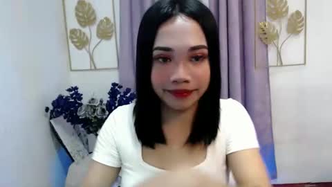 Snapshot of lovely_lianne chatting on November 2025 04:40:02 PM lovely_lianne online show from November 2025 04:40:02 PM