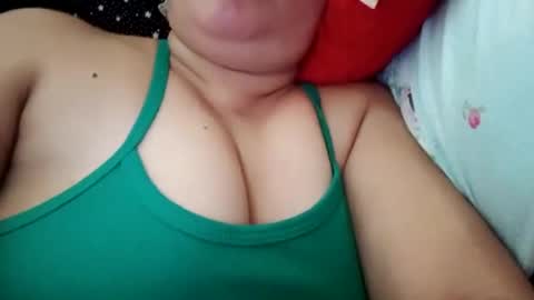 Snapshot of lovely_orchid chatting on February 2025 02:47:01 AM lovely_orchid online show from February 2025 02:47:01 AM