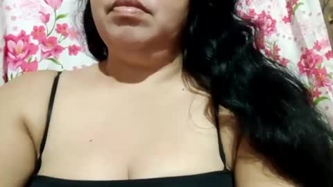 Snapshot of lovely_orchid chatting on February 2025 01:27:01 PM lovely_orchid online show from February 2025 01:27:01 PM