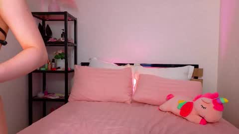 Lolly online show from November 2025 01:52:01 AM