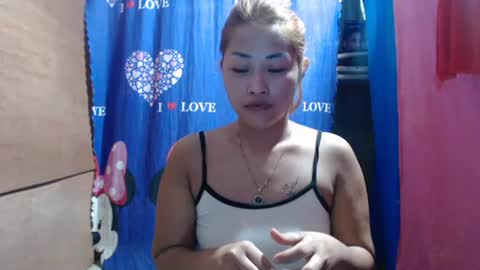 Snapshot of lovely_singlemom chatting on August 2026 11:18:02 PM ask me dear online show from August 2026 11:18:02 PM