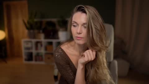 Snapshot of lovely_tammy chatting on October 2025 01:56:02 PM Very miss youWill be back soon Tammy online show from October 2025 01:56:02 PM