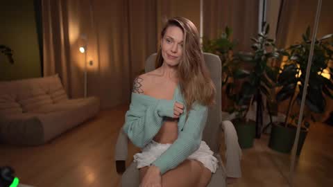 Snapshot of lovely_tammy chatting on November 2025 12:59:01 PM Very miss youWill be back soon Tammy online show from November 2025 12:59:01 PM