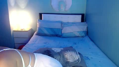 Snapshot of lovely_yna444 chatting on January 2025 05:35:02 AM Yna online show from January 2025 05:35:02 AM