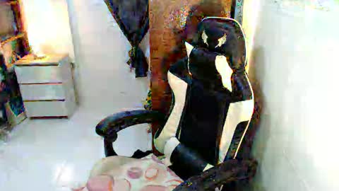 Snapshot of lovely_yna444 chatting on September 2025 03:17:02 AM Yna online show from September 2025 03:17:02 AM