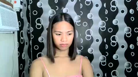 Snapshot of lovely_yvoneslutty chatting on September 2025 01:17:02 AM lovely_yvoneslutty online show from September 2025 01:17:02 AM