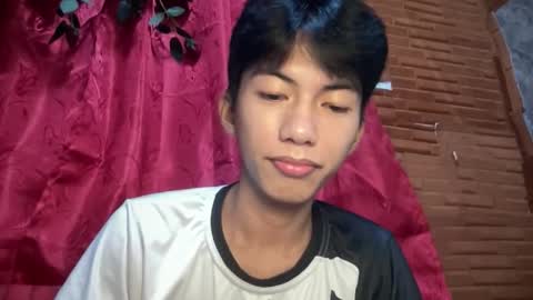 lovelyboy_jm online show from May 2026 02:45:01 PM