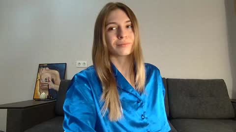 Snapshot of lovelykatea chatting on January 2025 12:06:01 PM Kate only online show from January 2025 12:06:01 PM