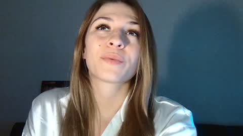 Snapshot of lovelykatea chatting on February 2025 12:38:02 PM Kate only online show from February 2025 12:38:02 PM