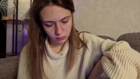 Kate only online show from November 2025 11:10:02 AM